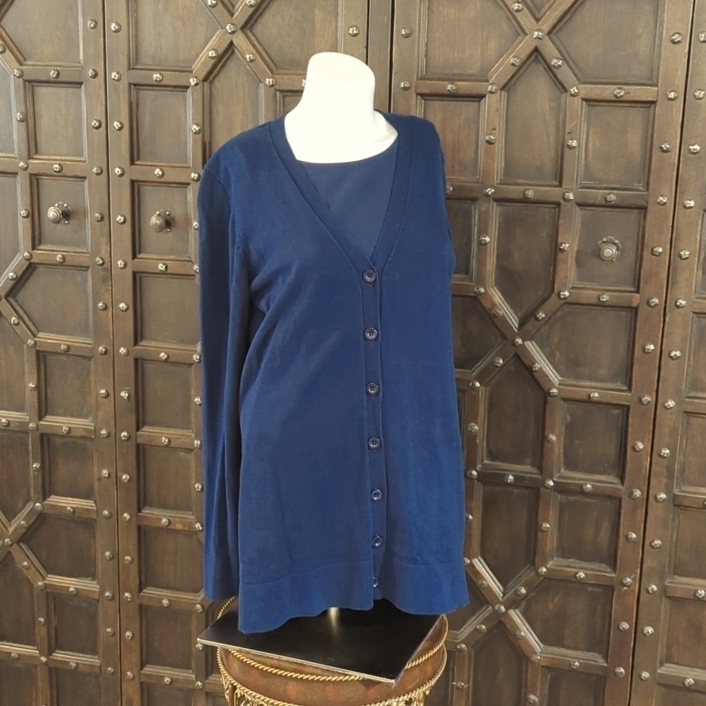 Two-piece size blue L tall cardigan and tank set in blue, button up long sleeve